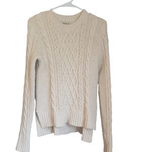 Abercrombie and fitch cream chunky sweater size small